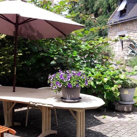 La Grange Acomodação com café da manhã Kervignac Exterior foto